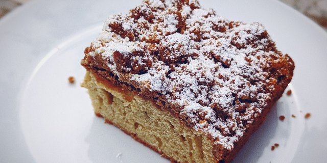 Homemade Crumb Cake