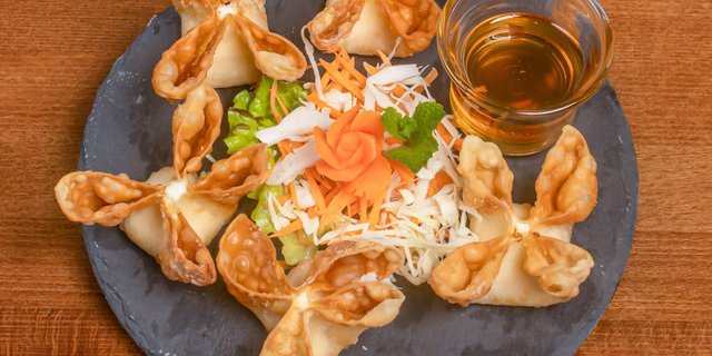 Crab Rangoon