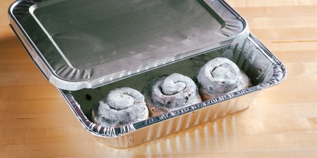 Cinnamon Roll Pan