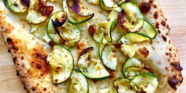 Focaccina Zucchini Brie