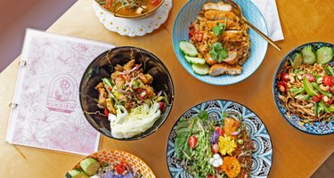Rukdiew Thai Cafe