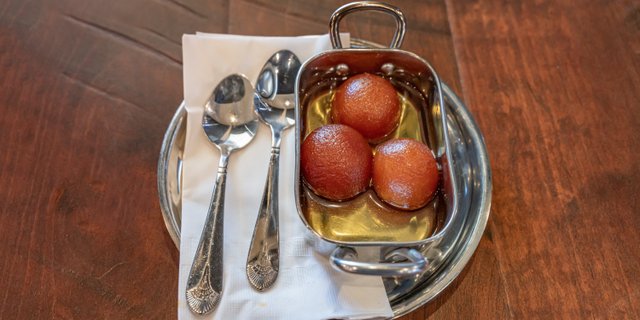 Bengali Gulab Jamun