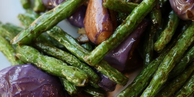 Stir-Fried Green Beans & Eggplant