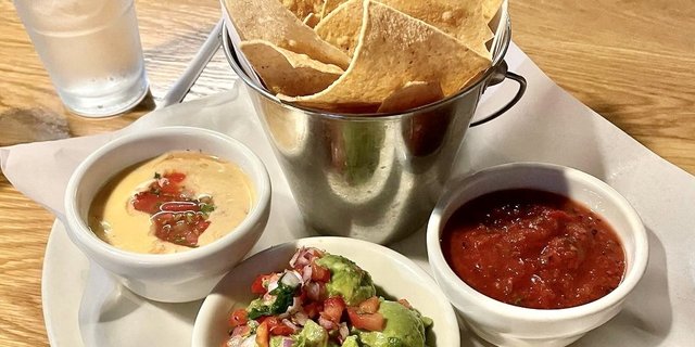 Chip & Dip Trio