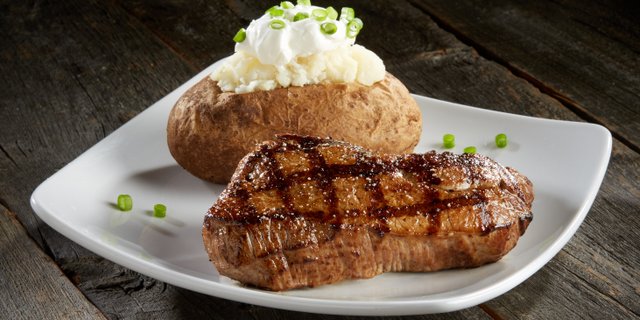 8 Oz Tri-Tip Sirloin