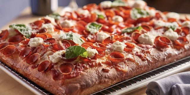 Lil One 12 x 18" Sicilian Pizza