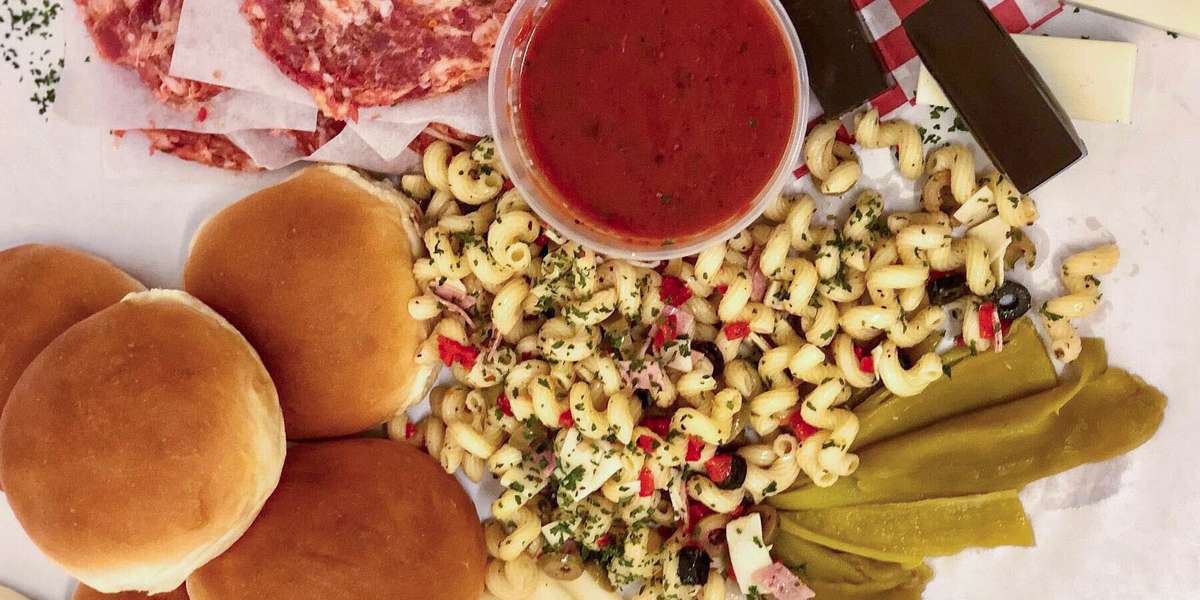 Vinnola's Italian Market