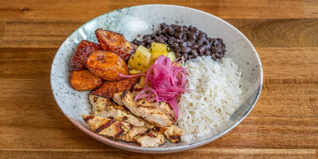 Chicken Cuban Bowl
