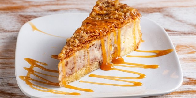Baklava Cheesecake