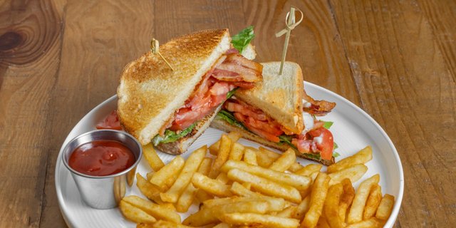 Bacon Lover's BLT Sandwich