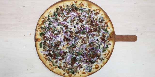 Bacon, Spinach & Mushroom