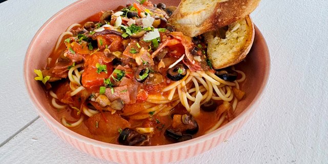 Pasta Arrabiata Tray
