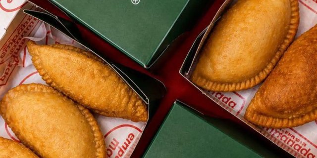 10 Wheat Flour Empanadas