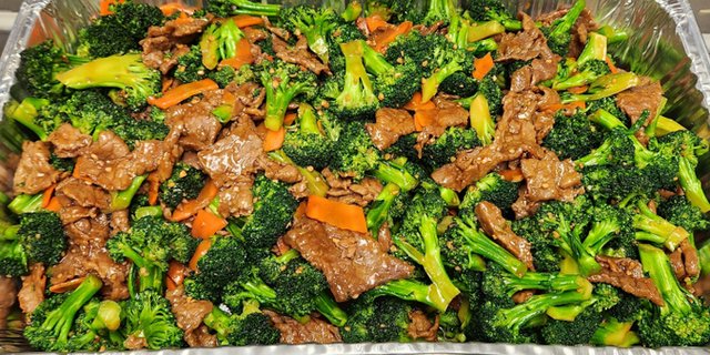 Beef Broccoli Tray
