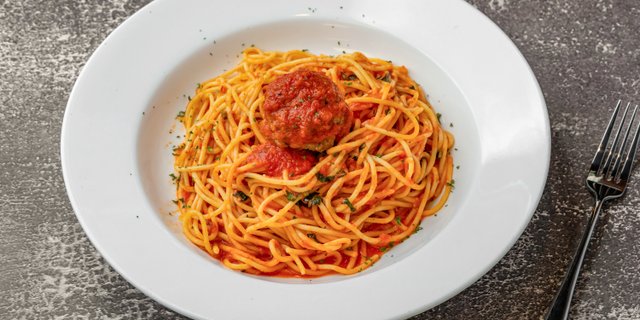 Pasta w/ Meatballs
