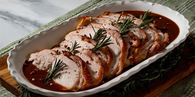 Sliced Boneless Roasted Turkey Breast
