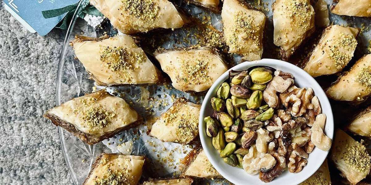 Saras Kitchen 518