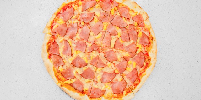 Hawaiian Pizza
