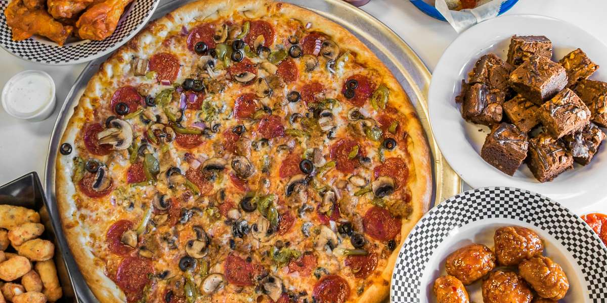 Shane's Pizza on 87