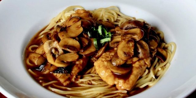 Chicken Marsala Tray
