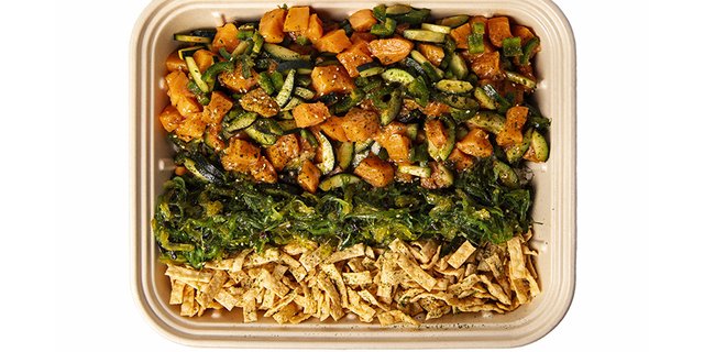 Spicy Sal Poke Tray