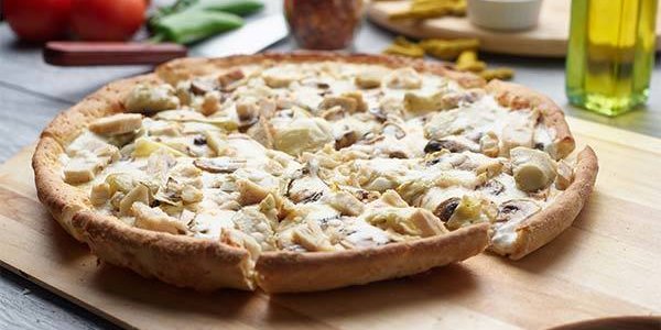 Gluten-Free Chicken Delight Pizza