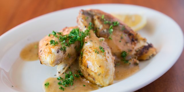 Oven-Roasted Whole Organic Chicken Plate