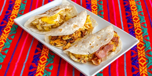 Eggs w/ Bacon Taco