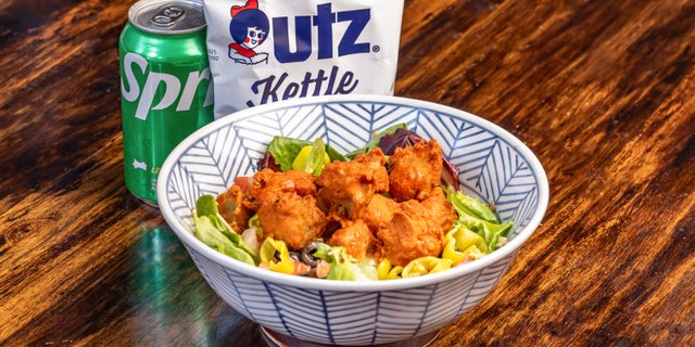 Nashville Chick'n Salad Boxed Lunch