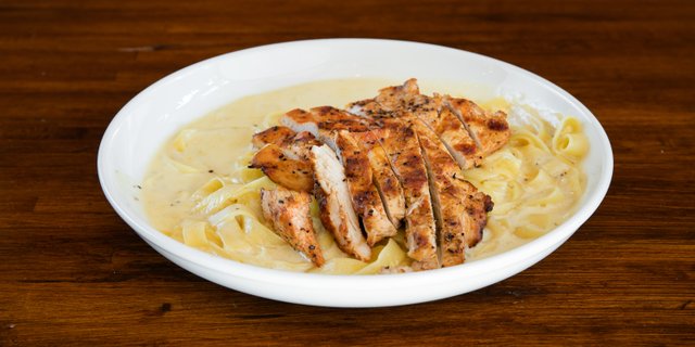 Chicken Fettuccine Alfredo
