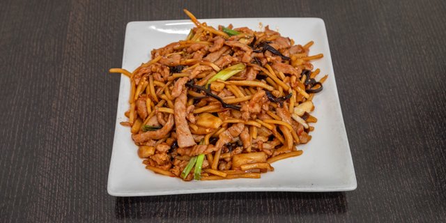 Shredded Pork w/ Garlic Sauce