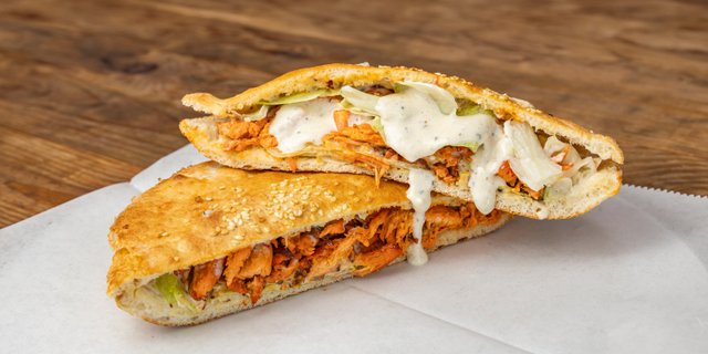Meats & Tandoori Chicken Calzone