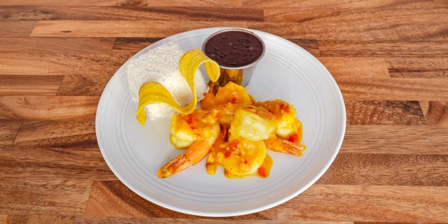 Camarones al Ajillo