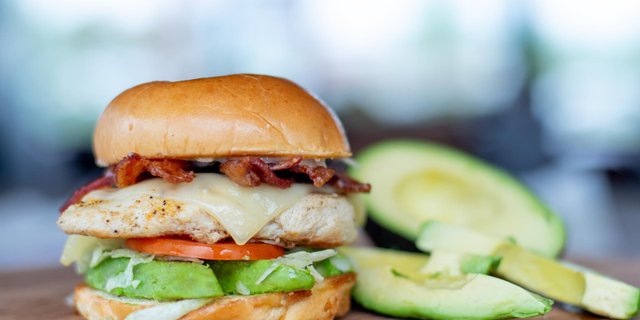 California Grilled Chicken Sandwich Box