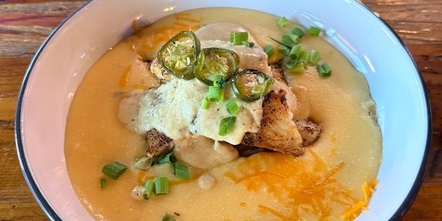Catfish & Grits