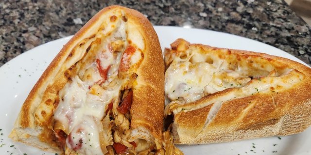 Grilled Chicken Hero
