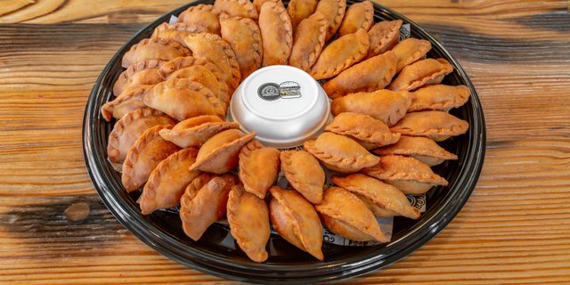 Cheeseburger in Paradise Empamini Empanada Tray