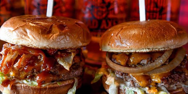 Jack Daniel's Honey BBQ Bacon Burger