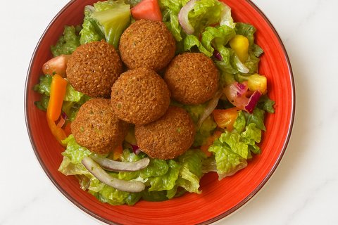 Falafel Salad