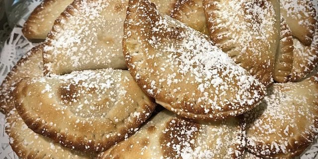 Dessert Empanadas