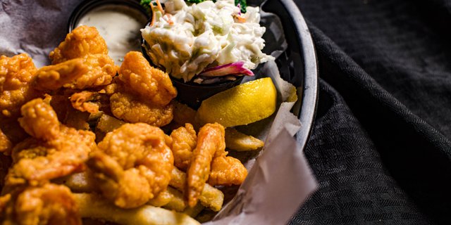 Buffalo Shrimp Boxed Lunch