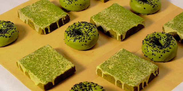 Matcha Treats Tray