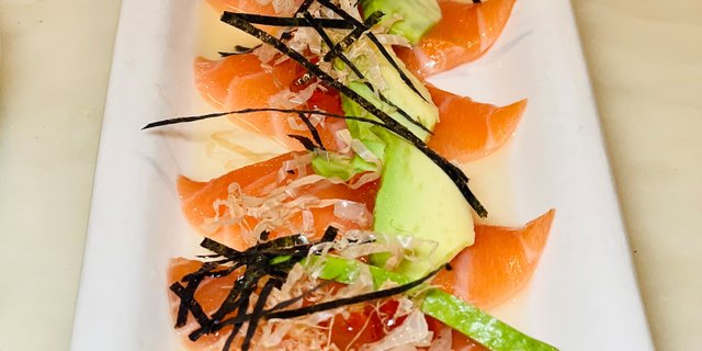 Salmon Carpaccio