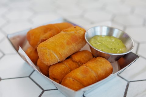 Guava & Queso Tequeños