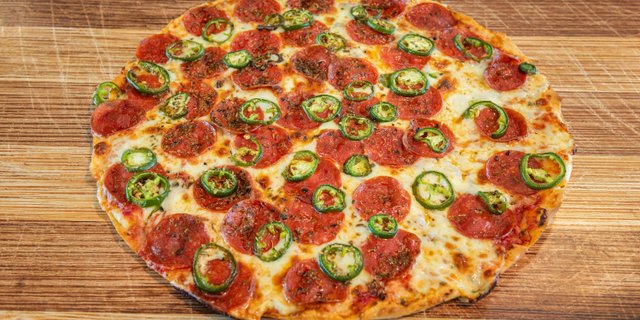 Thin-Crust Sweet & Spicy Pizza