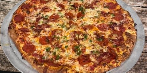 Keep Tahoe Bleu Pizza