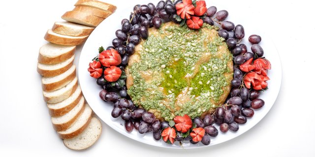 Pesto Baked Brie w/ Sliced Baguette