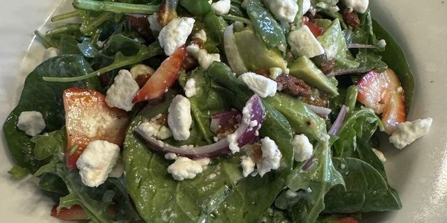 Strawberry & Goat Cheese Salad
