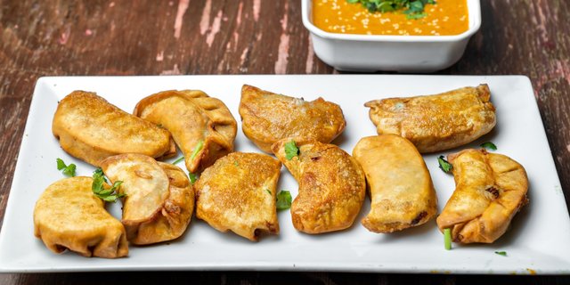 Fried Vegetable Momo