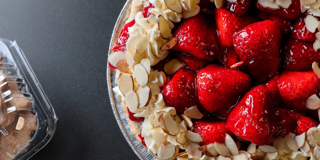B-More Strawberry Pie